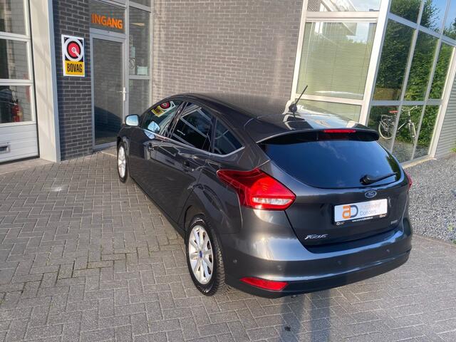 Ford FOCUS 1.0 Titanium