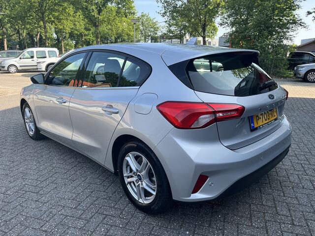Ford FOCUS 1.0 EcoBoost Trend Edition Business Dealer Onderhouden