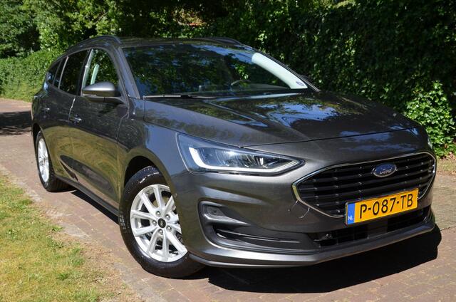 Ford FOCUS Wagon 1.0 EcoBoost Connected Navi/Pdc/Ecc/Stoel,ruit en stuurverwarming/Cr-Controle/Privacy-Glass/16-Inch Lmv/Achteruitrijcamera