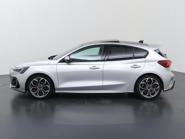 Ford FOCUS 1.0 EcoBoost Hybrid ST Line Vignale Panoramadak | Lederen Bekleding | B&O Audio | Winterpakket | Cruise control Adaptief | Adaptief LED |