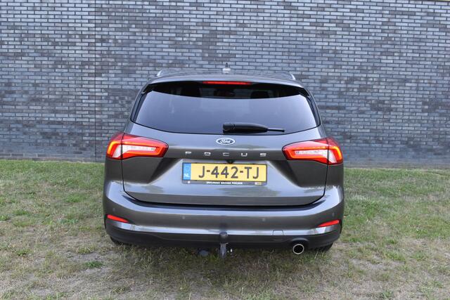 Ford FOCUS Wagon 1.0 EcoBoost Titanium Business Trekhaak Navigatie stuur/voorruit verwarming