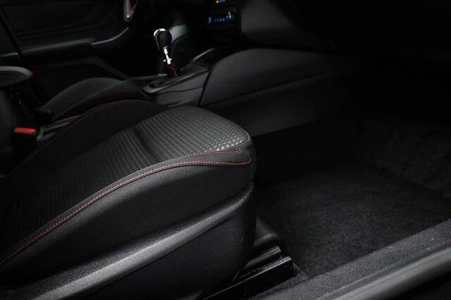 Ford FOCUS Wagon 1.0 EcoBoost Hybrid ST Line X | WINTER / DRIVER ASSISTANCE- PACK | STUURVERWARMING