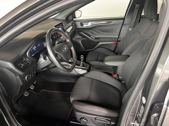 Ford FOCUS 1.0 EcoBoost Hybrid ST Line Winterpakket / Led Pakket / Cruise Control / Pano Dak