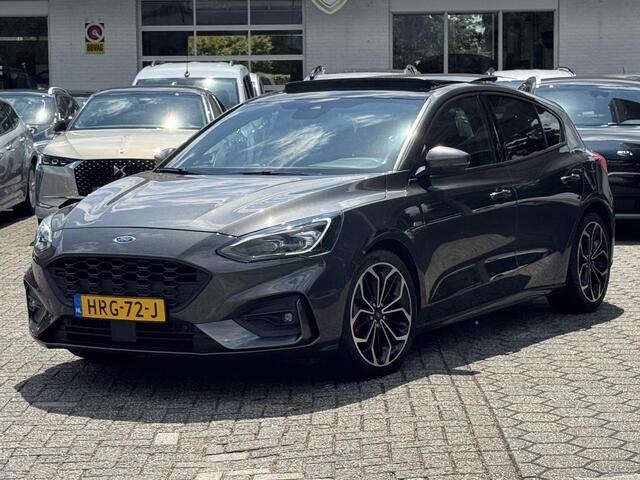 Ford FOCUS 1.0 EcoBoost Titanium X Business ST-LINE | PANO | NAVI | BOVAG!!