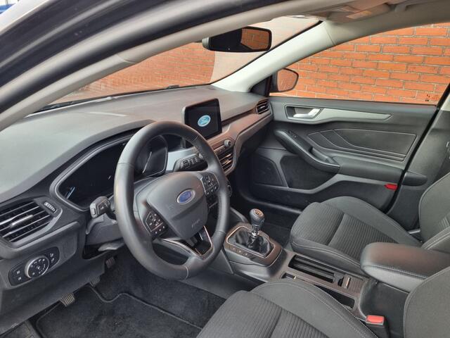Ford FOCUS 1.0 EBH TITANIUM ST.