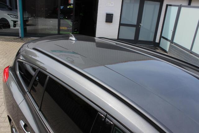 Ford FOCUS Wagon 1.0 EcoBoost ST Line Business 125pk Navi, Camera, Winterpack, DAB+, All Weather, 17"LM