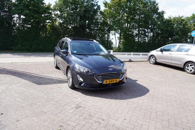 Ford FOCUS Wagon 1.0 EcoBoost Hybrid Titanium X Business PANORAMADAK STOEL- EN STUURVERWARMING CARPLAY
