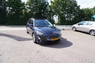 ford-focus-wagon-1.0-ecoboost-hybri