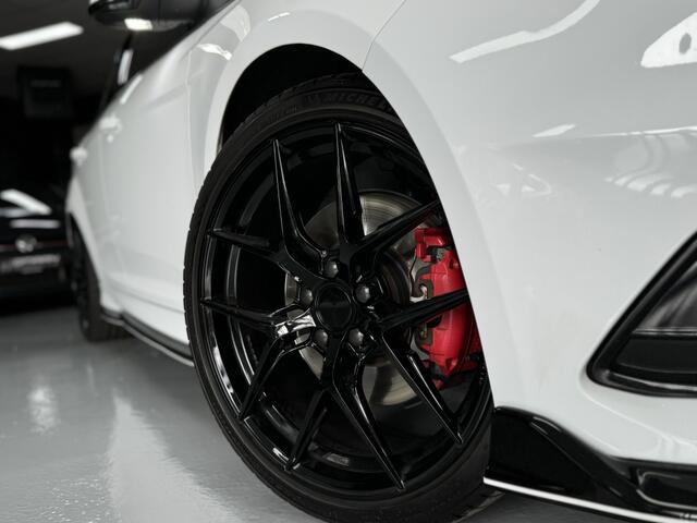 Ford FOCUS 2.0 ST-2 250PK 2016 RECARO MAXTON