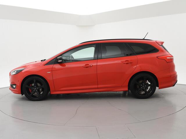 Ford FOCUS Wagon 1.5 150 PK RED EDITION ST-LINE + SPORTUITLAAT | 18 INCH l APPLE CARPLAY