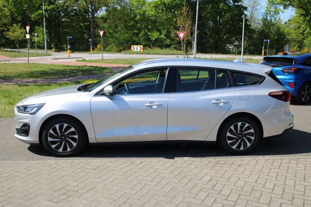 Ford FOCUS Wagon 1.0 EcoBoost 125 PK Hybrid AUTOMAAT Titanium ADAPTIVE CRUISE | BLIS | CAMERA
