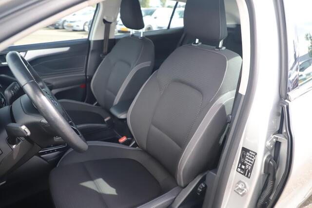 Ford FOCUS Wagon 1.0 EcoBoost Trend Edition Business 101PK Trekhaak Navigatie Carplay Android Airco Cruise Control 16 inch LMV