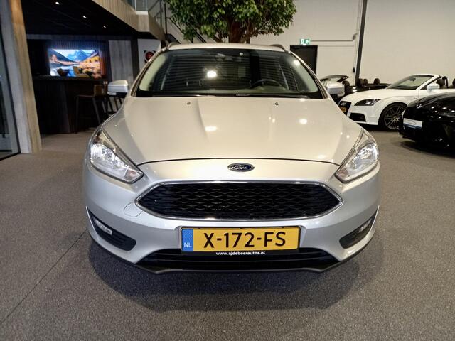 Ford FOCUS Wagon 1.0 Trend Automaat | Navigatie | Stoelverwarming | Cruise