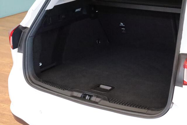 Ford FOCUS Wagon 1.0 EcoBoost Hybrid Connected | NAVI | PDC V+A | CRUISE | TREKHAAK | AGR-STOEL |