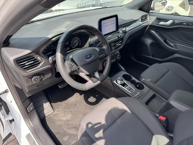 Ford FOCUS 1.0 EcoBoost ST-Line *Airco*ACC*Navigatie*Afneembare trekhaak*