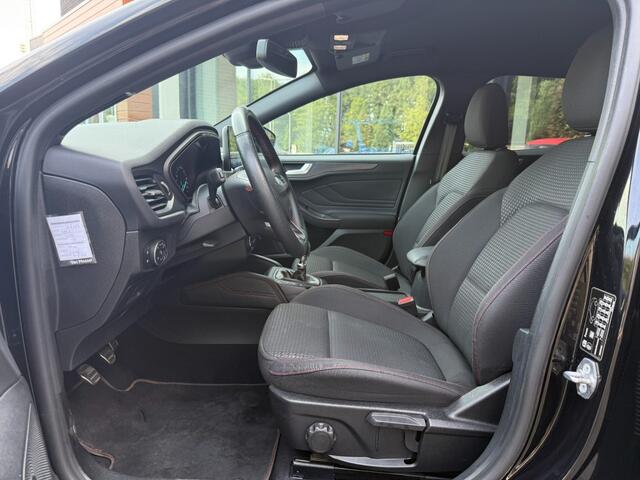 Ford FOCUS Wagon 1.5 EcoB.183pk ST-Line,Winterpack,Keyless,B/O,Trekhk,Navi,Clima,Adapt. Cruise