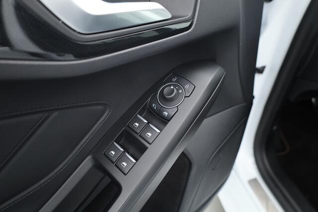 Ford FOCUS 1.0 EcoBoost Hybrid ST Line Vignale | Pano | HUD | Adapt. Cruise | Camera | Leder | Keyless |