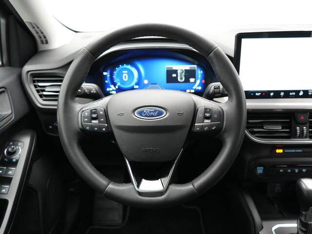 Ford FOCUS EcoBoost Hybrid 155pk Dealer O.H | Trekhaak Af Fabriek | Adaptive Cruise | Camera | Apple Carplay | Verwarmde Sportstoel & Stuur | Navigatie | Blis | Virtual | DAB |