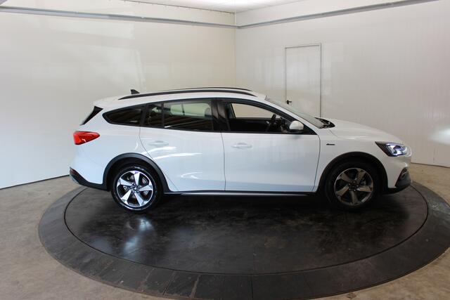 Ford FOCUS Wagon 1.5 EcoBoost Active Business 150pk PDC Navi B&O Adaptive Cruise Apple Carplay