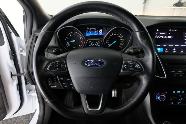 Ford FOCUS Wagon 1.5 ST-Line | TREKHAAK | CARPLAY |