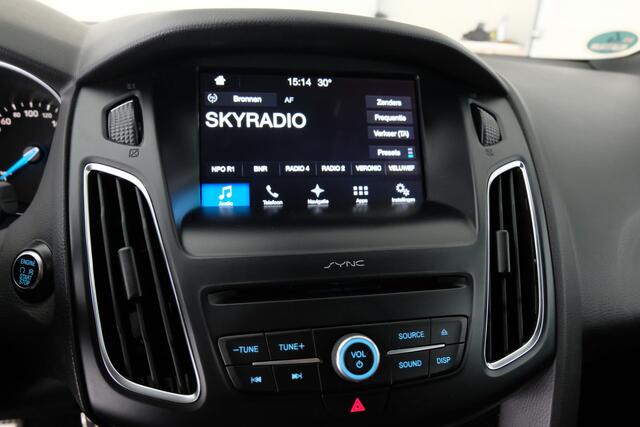 Ford FOCUS Wagon 1.5 ST-Line | TREKHAAK | CARPLAY |