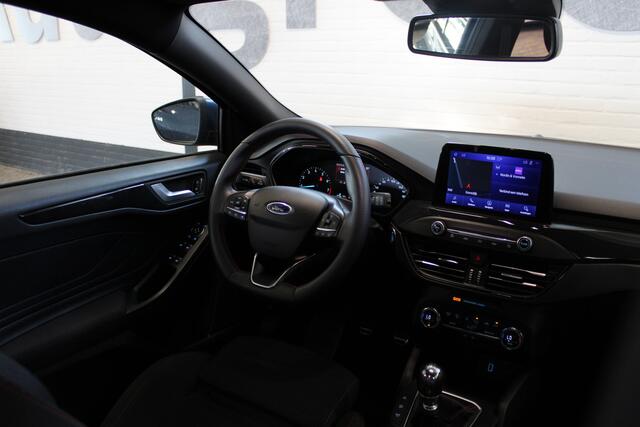 Ford FOCUS Wagon 1.0 Hybrid ST Line | Incl. 12 maanden garantie Cruise control | Climate control | Apple carplay/Android auto | Parkeercamera | DAB radio | Navigatie |
