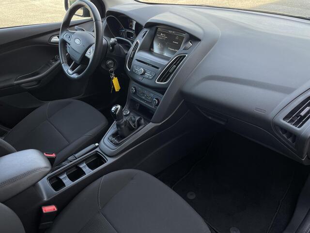 Ford FOCUS 1.0 Trend|Cruise|Verwarmde Voorruit|Airco