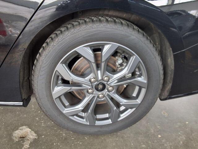 Ford FOCUS Wagon 1.0 EcoBoost Hybrid ST Line | Adaptive cruise control | Winter Pack | All season banden