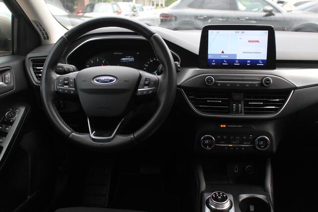 Ford FOCUS Wagon 1.0 EcoBoost Titanium Business / Trekhaak / Camera / B&O / 19'' / Keyless / Navigatie / Stuurverwarming / DAB / Stoelverwarming / Cruise Contro