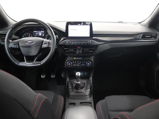Ford FOCUS Wagon 1.0 EcoBoost ST Line Business | Panoramadak | Winterpakket | Cruise Control | Climate Control |