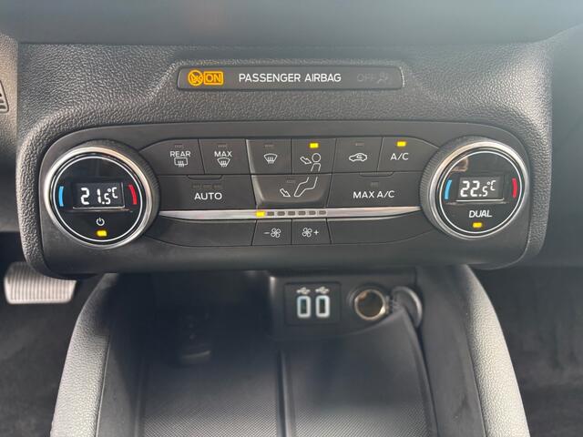 Ford FOCUS 1.0 ECOB. TITITANIUM X BNS AUTOMAAT NAVI AIRCO/ECC