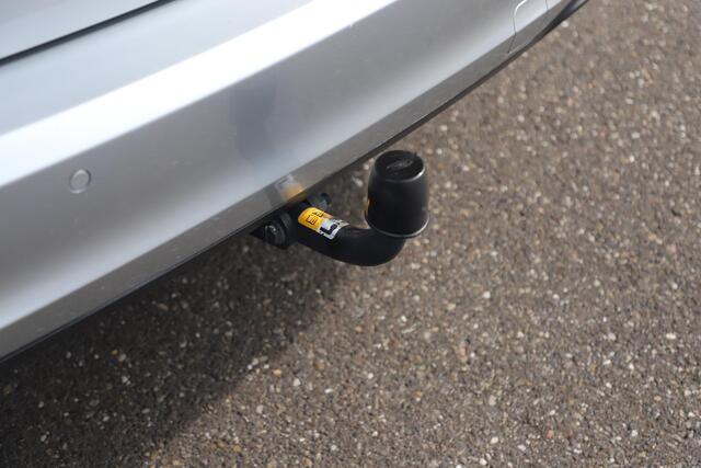 Ford FOCUS Wagon 1.0 EcoBoost Trend Edition Business 101PK Trekhaak Navigatie Carplay Android Airco Cruise Parkeersensor