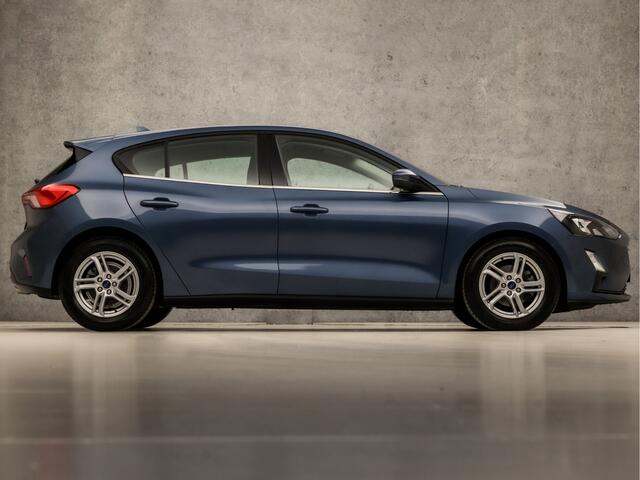 Ford FOCUS 1.0 EcoBoost Sport (APPLE CARPLAY, GROOT NAVI, CRUISE, SPORTSTOELEN, LANE ASSIST, PARKEERSENSOREN, LED KOPLAMPEN, NIEUWSTAAT)