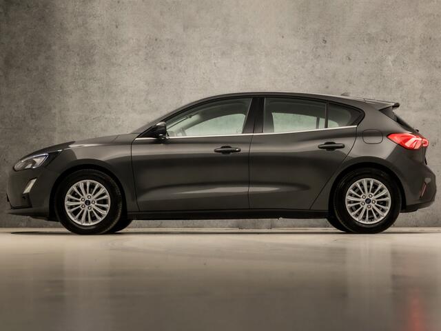 Ford FOCUS 1.0 EcoBoost Titanium Sport (APPLE CARPLAY, GROOT NAVI, CLIMATE, CAMERA, KEYLESS, LM VELGEN, SPORTSTOELEN, LED KOPLAMPEN, LANE ASSIST, DAB+, NIEUWSTAAT)