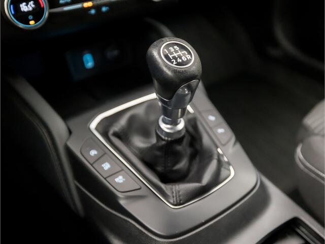 Ford FOCUS 1.0 EcoBoost Titanium Sport (APPLE CARPLAY, GROOT NAVI, CLIMATE, CAMERA, KEYLESS, LM VELGEN, SPORTSTOELEN, LED KOPLAMPEN, LANE ASSIST, DAB+, NIEUWSTAAT)