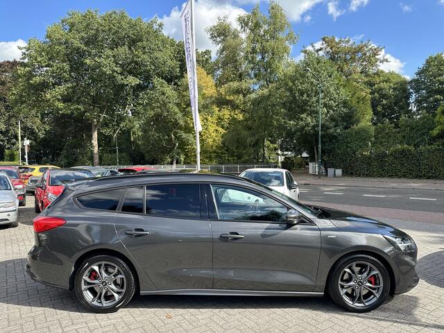 Ford FOCUS Wagon 1.5 EcoBoost Automaat ST Line X Business Panorama|Headup|Camera|Keyless|Rijstrook