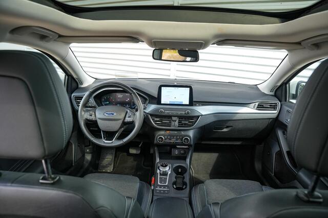 Ford FOCUS Wagon 1.5 EcoBoost Active Business Apple Carplay Cruise control DAB Dakrails Pano Navi