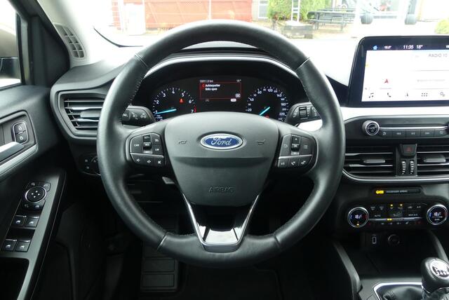 Ford FOCUS 1.0 EcoBoost Titanium X Business MATRIX, CRUISE, CLIMA, WINTER PACK, PDC V&A, NAVI, LANE ASSIST, 18.911KM