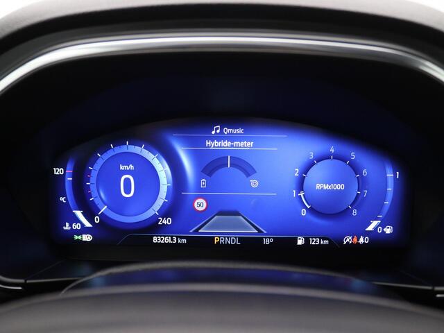 Ford FOCUS Wagon 1.0 EcoBoost Hybrid Titanium X 155PK Aut. Adaptieve Cruise Control, Navigatie, Side Assist, Full Led, Achteruitrijcamera, Elektr. Achterklep, Stuur- en stoelverwarming, Keyless, Apple Carplay/Android Auto, Getint Glas, Trekhaak, 17" LM Velgen