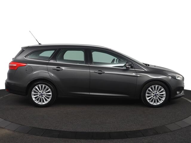 Ford FOCUS Wagon 1.0 Titanium I voorruitverwarming I stoelverwarming I Trekhaak I