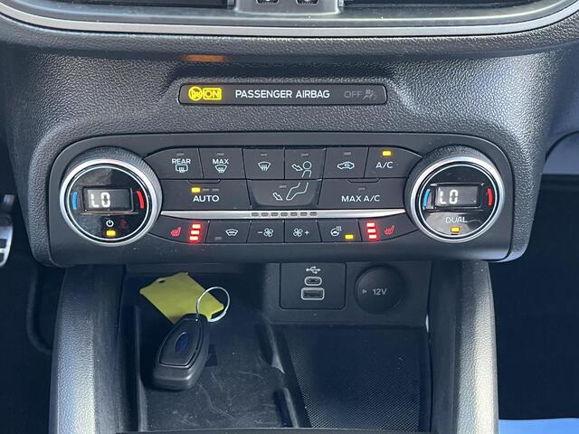 Ford FOCUS Wagon 1.0 EcoBoost Hybrid ST Line Style /Winter Package (¤ 500)/ Apple Carplay/Android Auto/ cruise control/ draadloze telefoonlader/ navigatiesysteem full map/