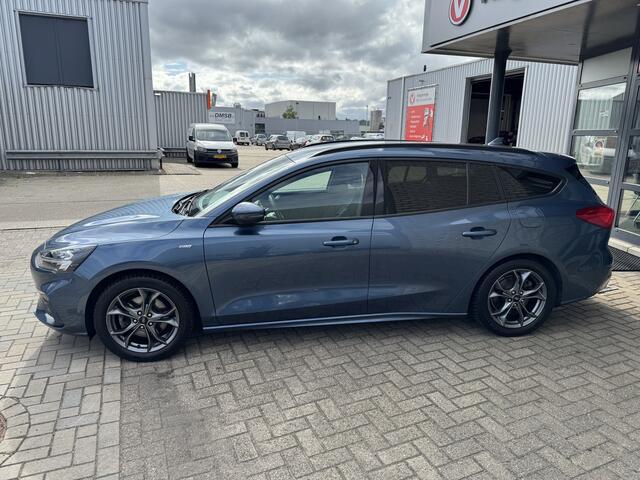 Ford FOCUS Wagon 1.0 EcoBoost Titanium Business