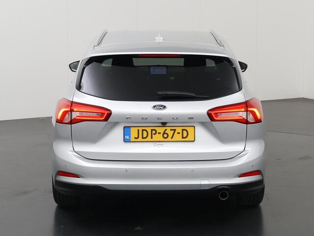Ford FOCUS Wagon 1.0 EcoBoost Trend Business | Winterpakket | Navigatie | Parkeercamera | Climate Control |