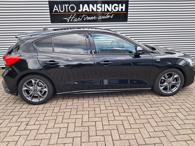 Ford FOCUS 1.0 EcoBoost ST Line Business | Clima | Navigatie | Camera | LM Velgen | Keyless entry en start | Privacy glas | RIJKLAARPRIJS INCL 12 MAANDEN GARANTIE EN BEURT