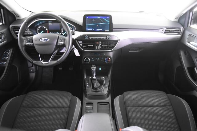 Ford FOCUS Wagon 1.0 EcoBoost Trend *1ste Eigenaar*Navigatie*Trekhaak*