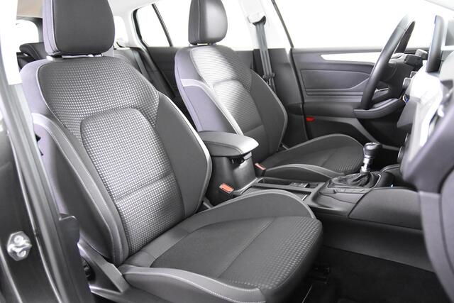 Ford FOCUS Wagon 1.0 EcoBoost Trend *1ste Eigenaar*Navigatie*Trekhaak*