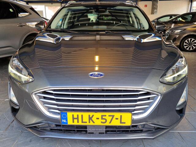 Ford FOCUS Wagon 1.0 EcoBoost Hybrid Titanium