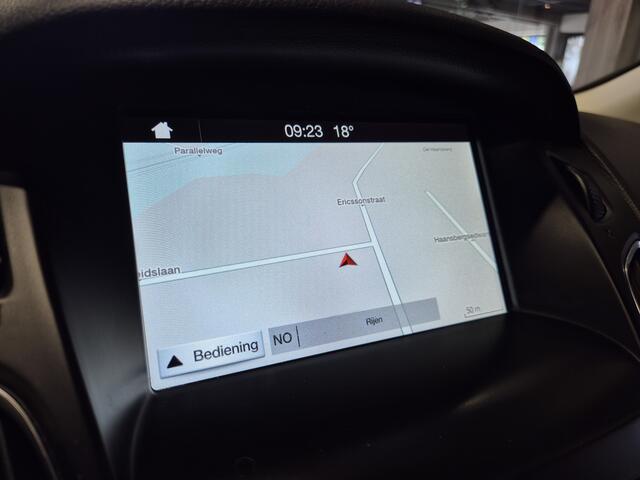 Ford FOCUS Wagon 1.0 126pk Lease Edition Navi | Sensoren | Cruise | Clima