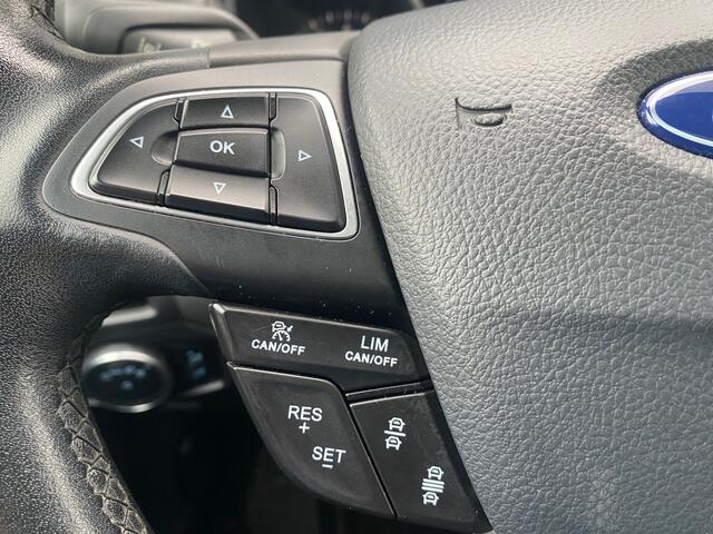 Ford FOCUS BWJ 2018 | 1.0 16PK Titanium | TREKHAAK | SCHUIFDAK | CLIMA | CAMERA | CARPLAY | NAVI | CRUISE | 2X PDC |