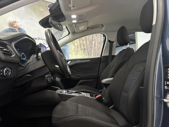 Ford FOCUS Wagon 1.0 EcoBoost Titanium X Active | Climate Control | Navigatie | Active uitvoering! | Special Blue
